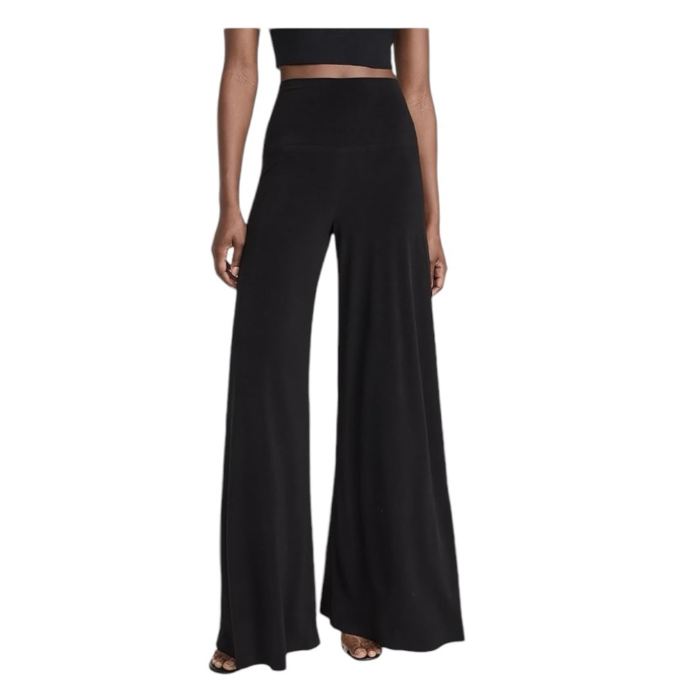 Norma Kamali Black fishtail  Wide-Leg flare pants . Size Small.